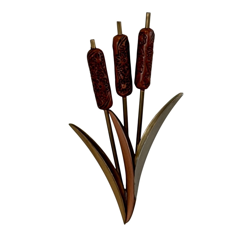 Vintage Gold Tone Cattail Brooch Nature Inspired Brown Bullrush Pin Accessory